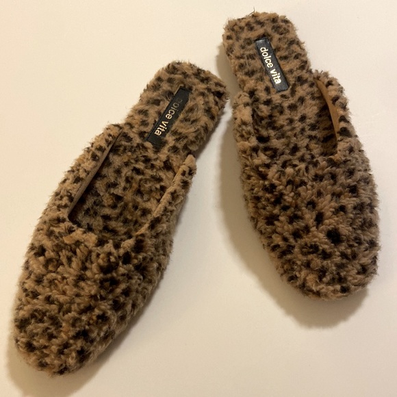 Dolce Vita Womens Scuff Slip On Slipper Multicolor Leopard Print Faux Fur Flat - Picture 2 of 6